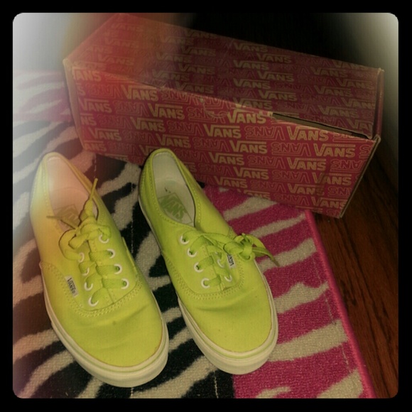 Neon vans