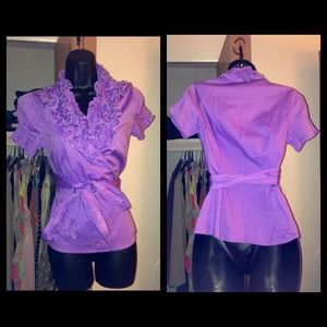 💥💥RUFFLE BLOUSE💥💥$8