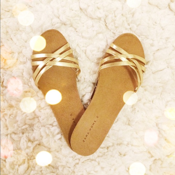 Zara clog sandals with gold metalic straps - Picture 3 of 3