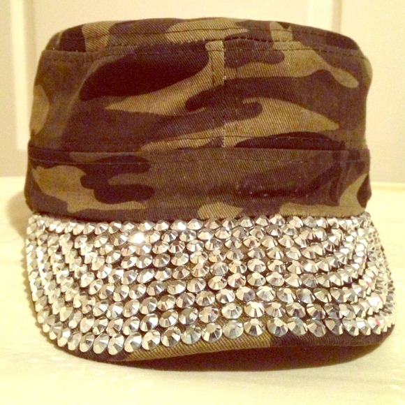 Studded Silver Camouflage adjustable cap
