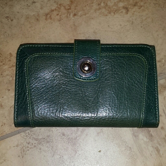 Lg turquoise/green leather wallet