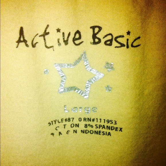 Women's Tops - Picture 2 of 2