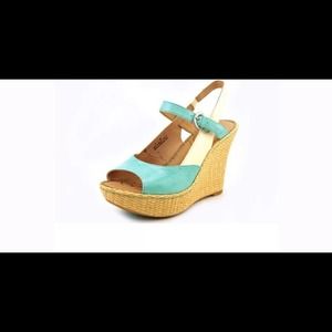 Looking For - Born Wedge size 6 - REBECKA OR MINA