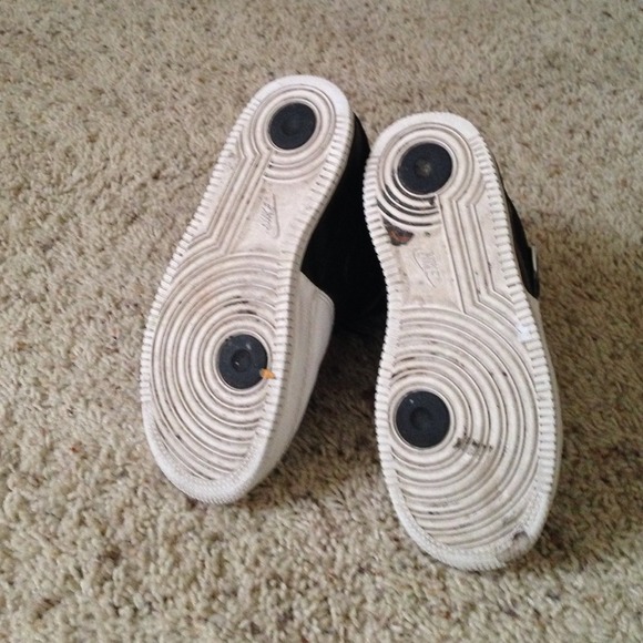 Jordan 2.5 y size in great condition - Picture 4 of 4