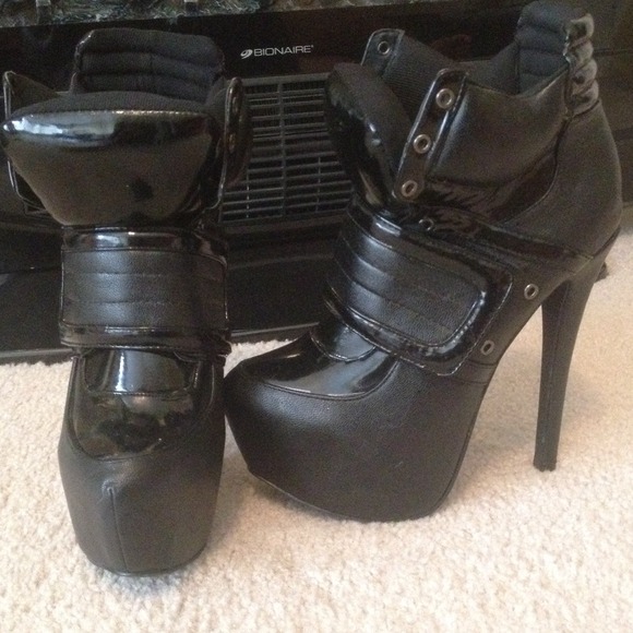 🛑 sold!!!! Gangsta swag bootie 5.25 ". 2.5platf - Picture 4 of 4