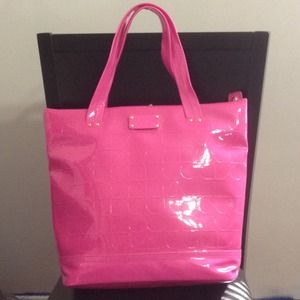 NWT Kate Spade Rainy Day Blakely in Hibiscus