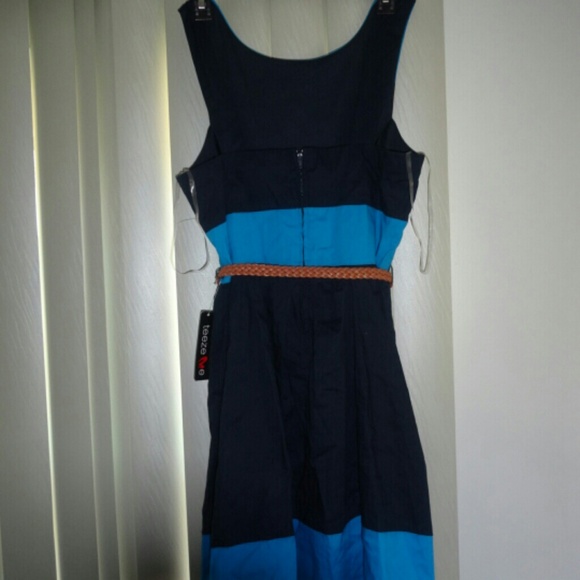 ??2 x HP 7/13/7/27 ?? Color Block A-Line Dress - Picture 3 of 4