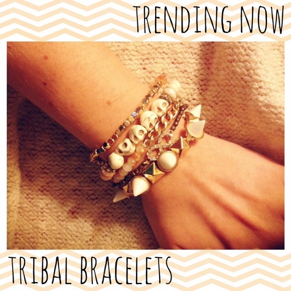 HOST PICK 8/13🌻 5 tribal bracelets (NWOT)