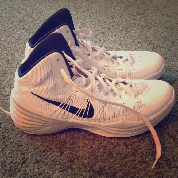Nike Hyperdunks