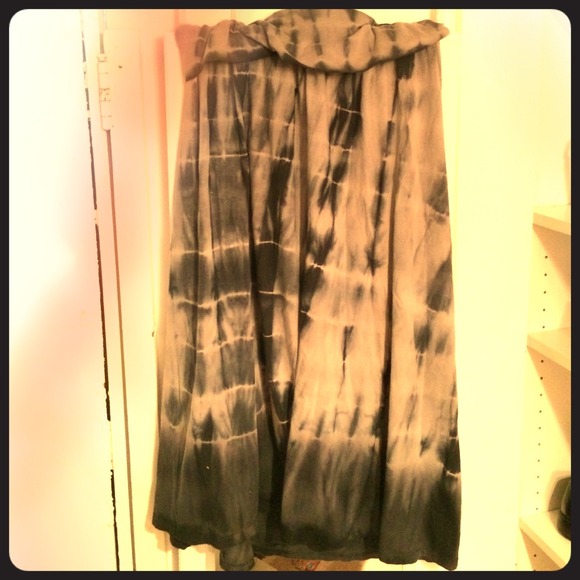 Heidi Klum maternity skirt!