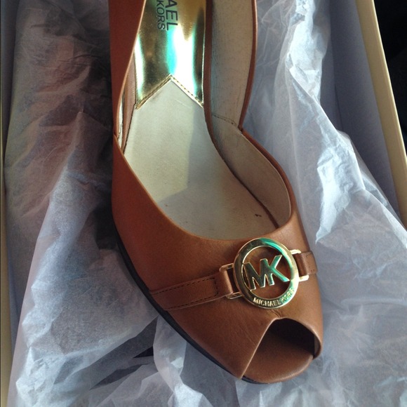 Authentic MK leather work heels