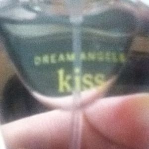 Victoria's Secret perfume. Dream Angels kiss.