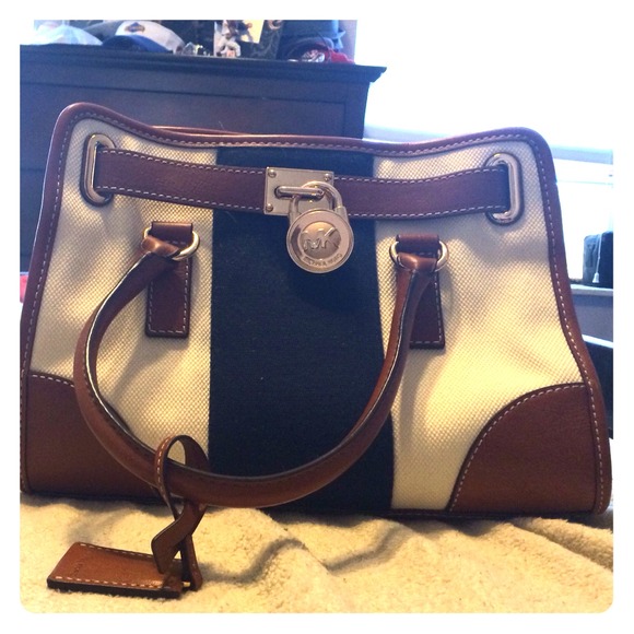 New authentic MK hamilton tote!