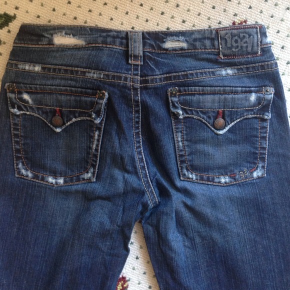 Jeans - Picture 3 of 4