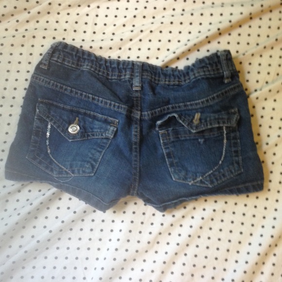 JEAN DARK WASHED SHORTS - Picture 2 of 2