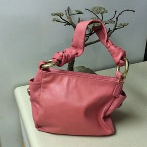 BEAUTIFUL CORAL/PINK COACH HANDBAG! 🌺🌺🌺