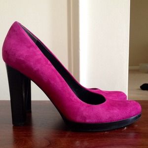 Beautiful Magenta suede heels