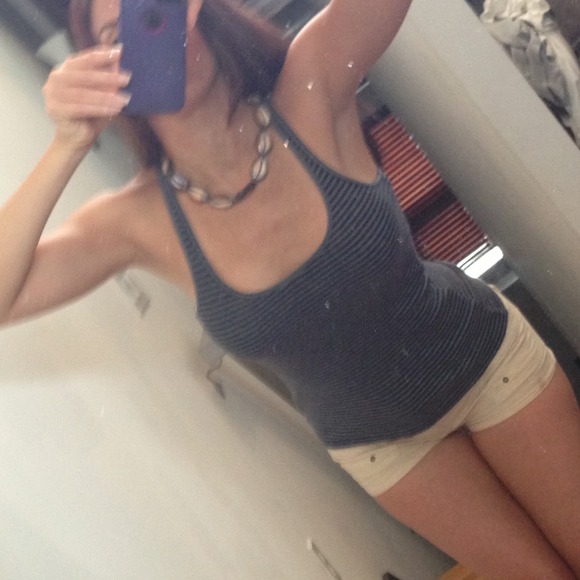 Exspress Razor Back Tank🌞 - Picture 2 of 4