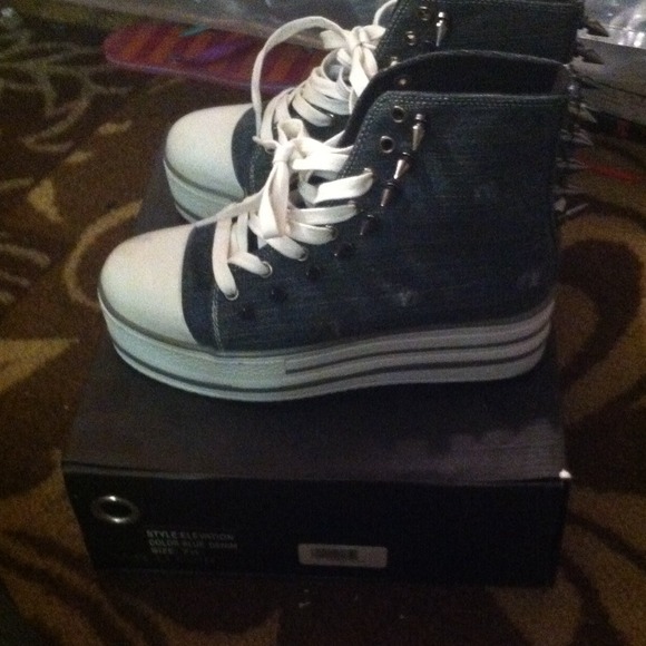 YRU denim spiked platform sneaker
