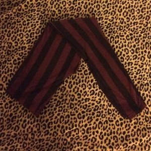 Forever 21 maroon/black stripped leggings