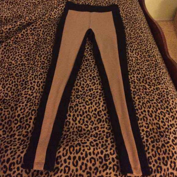 Forever 21 black/tan striped leggings