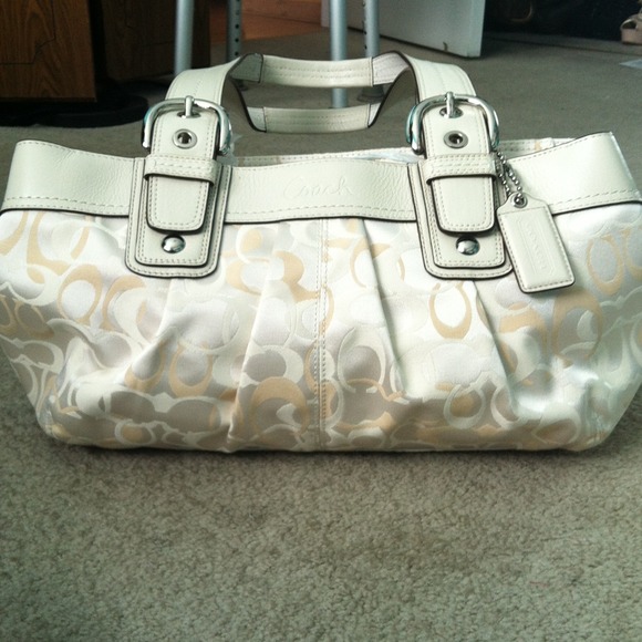 Cream and gold Coach purse - Picture 2 of 3