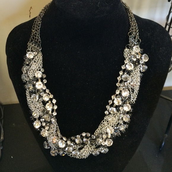 Silver rhinestone necklace