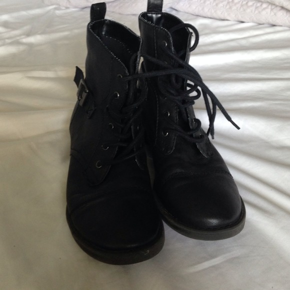 Trade for @laurnboyes18 ☺️