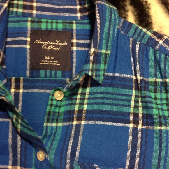 🚫BUNDLED🚫AEO Flannel - Picture 2 of 4