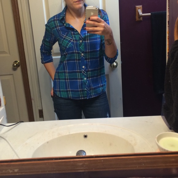 🚫BUNDLED🚫AEO Flannel - Picture 4 of 4