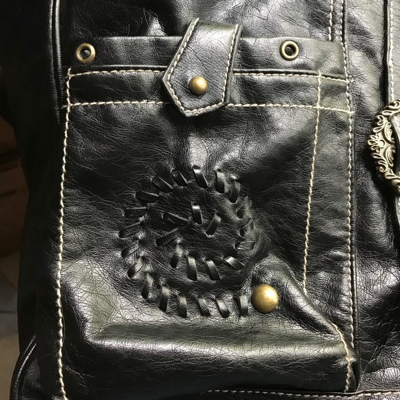 HUGE Handbag with Rock & Roll Inspiration - Picture 2 of 6