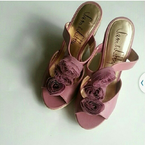 New sam & Libby wedges
