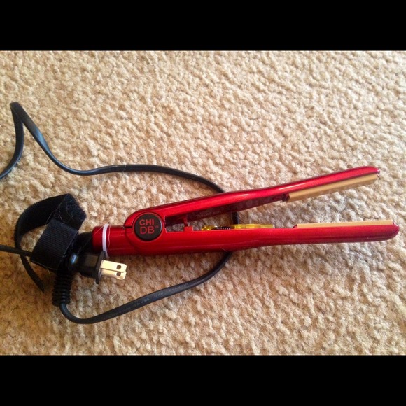 RESERVED!!!!!  1/2 inch hair straightener.
