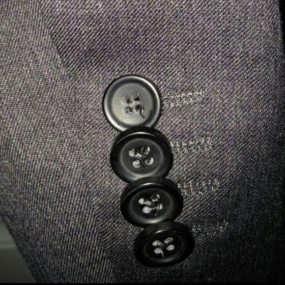 B - Never worn - Banana Republic Gray suit - Picture 4 of 4