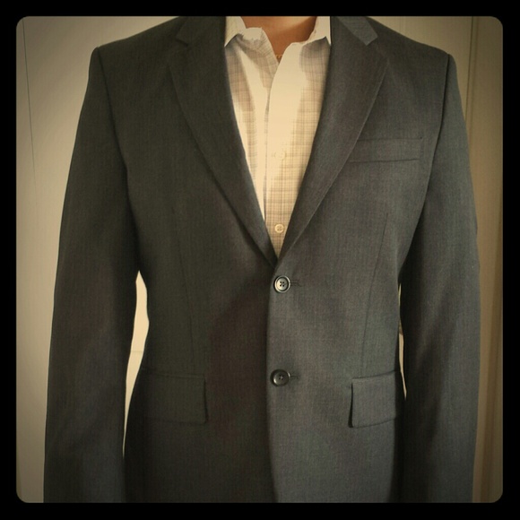 B - Never worn - Banana Republic Gray suit - Picture 1 of 4