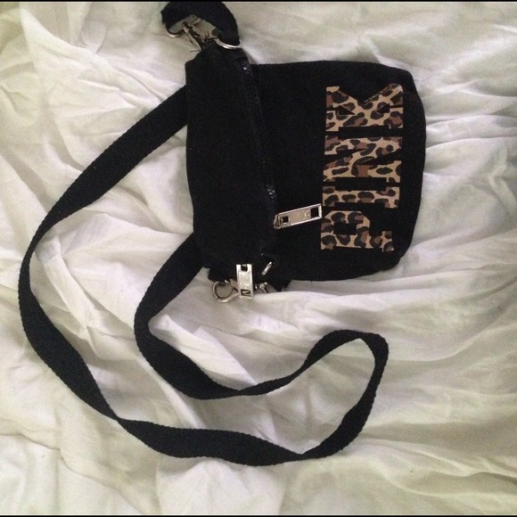 Victoria's Secret PINK mini cross bag