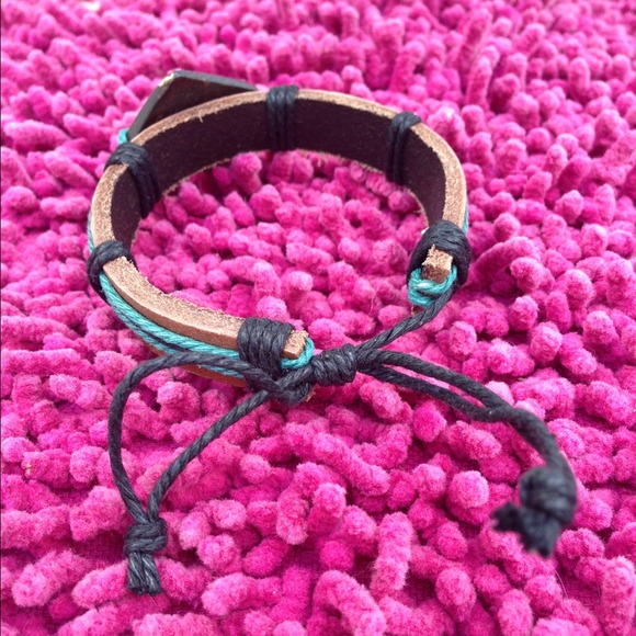 Tribal Heart bracelet❌SOLD❌ - Picture 2 of 3