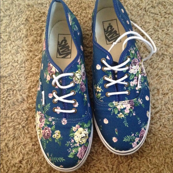 Floral Vans