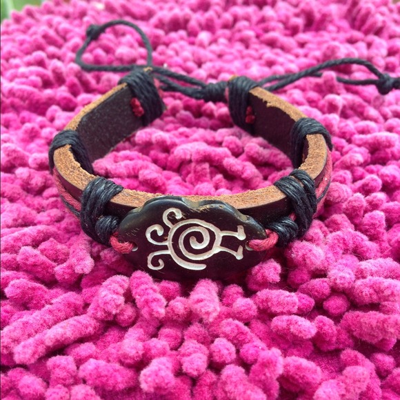 Jewelry - ⬇Tribal Bracelet❌SOLD❌