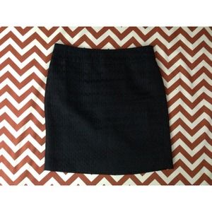 Black Textured LOFT skirt