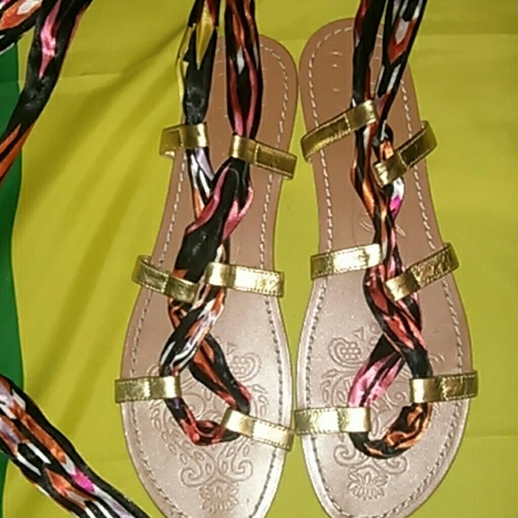 ? SOLD IB "WOMAN WARRIOR" - Picture 2 of 4