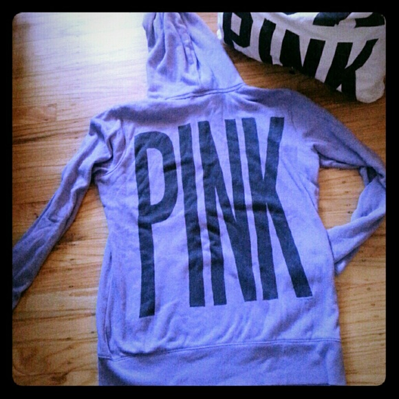 Front zip hoodie
