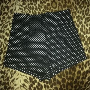 Polka dot High waisted shorts