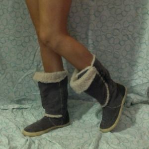 Gray Eskimo boots