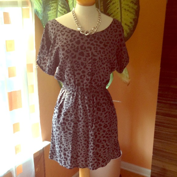 🚫SOLD🚫 👗Cheetah Print Dress