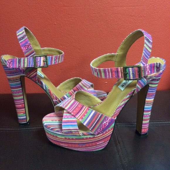 Multi color open toe Steve Madden SZ 7.5 SOLD ❌