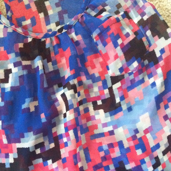 Lily White Sheer Top - Picture 2 of 4