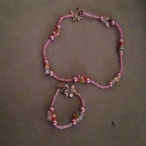 A bracelet and a neckless