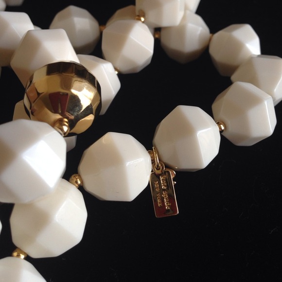 KATE SPADE NEW YORK NECKLACE - Picture 3 of 4