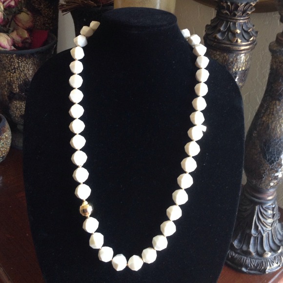 KATE SPADE NEW YORK NECKLACE - Picture 4 of 4